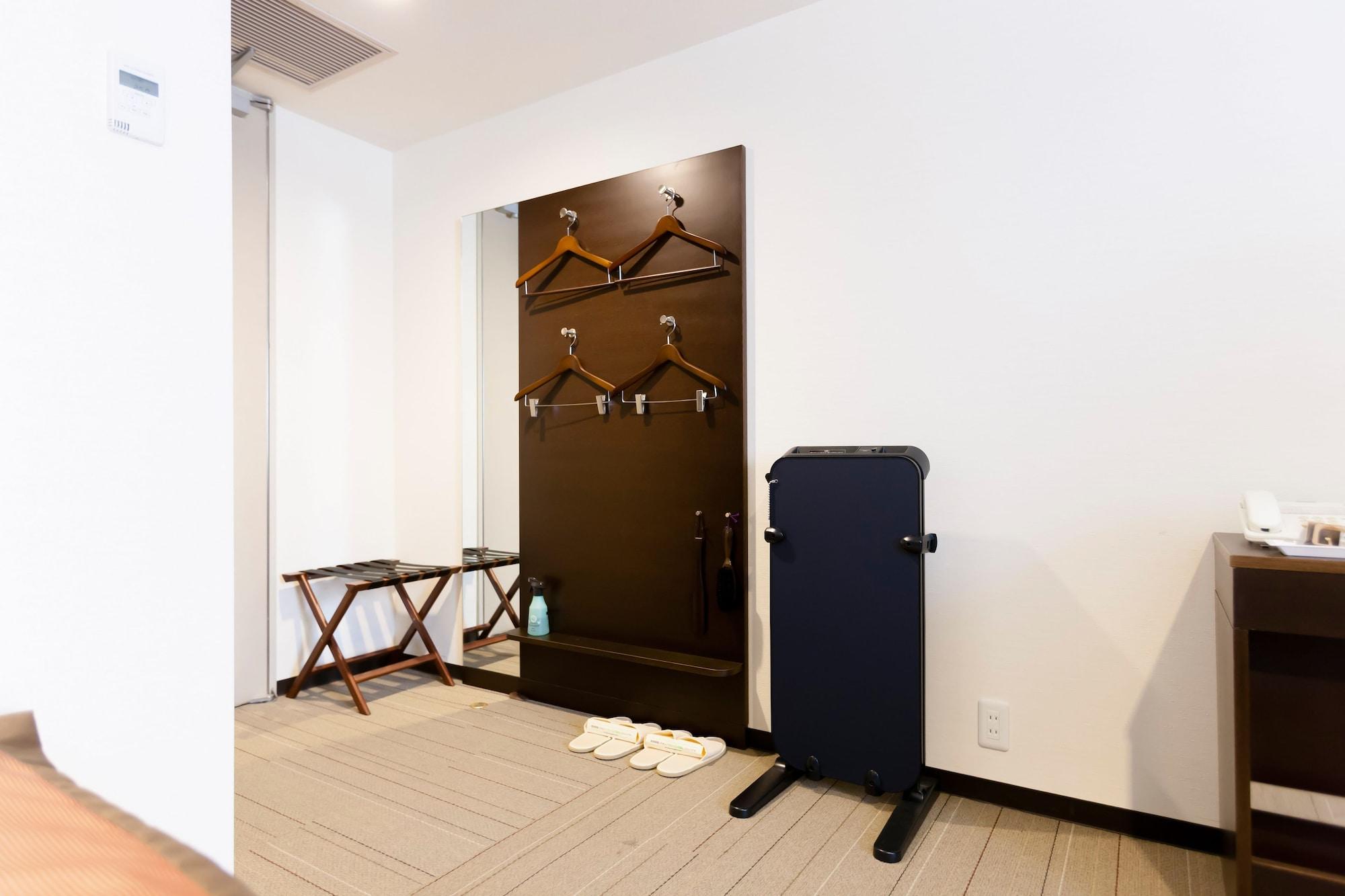 Kokusai Hotel 3*