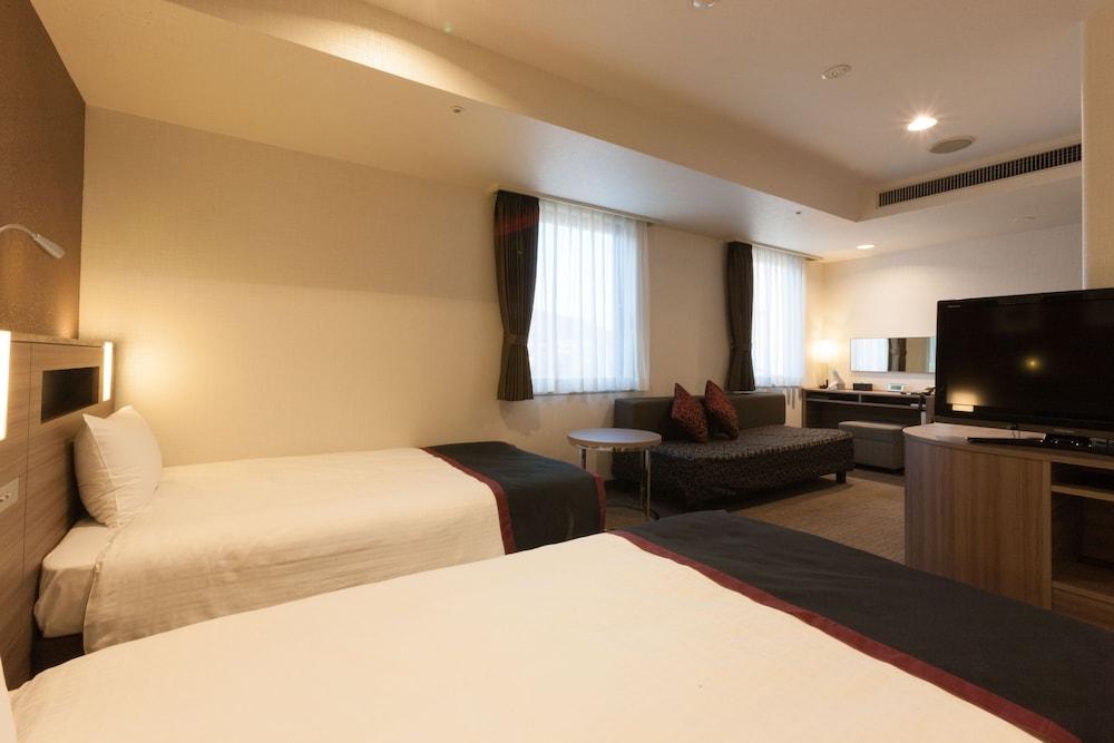 Hotel Kokusai
